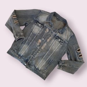 Distressed Denim Jacket With Stitched Patches: Slim Fit XL